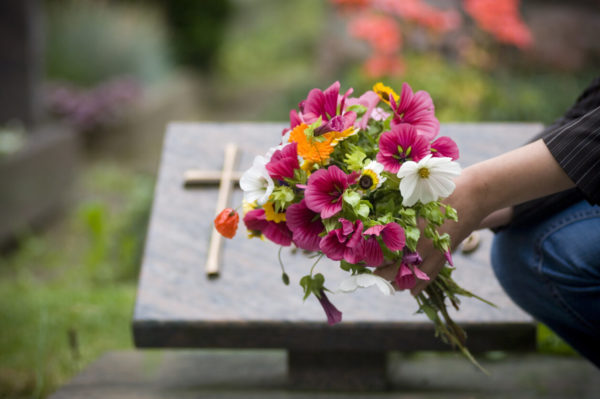 cremation burial ceremony